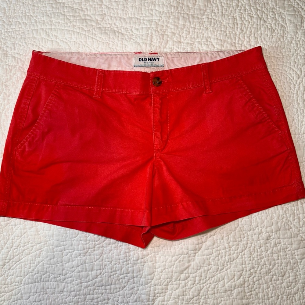 Old Navy Women's Red Mid Rise Waist Chino Shorts
